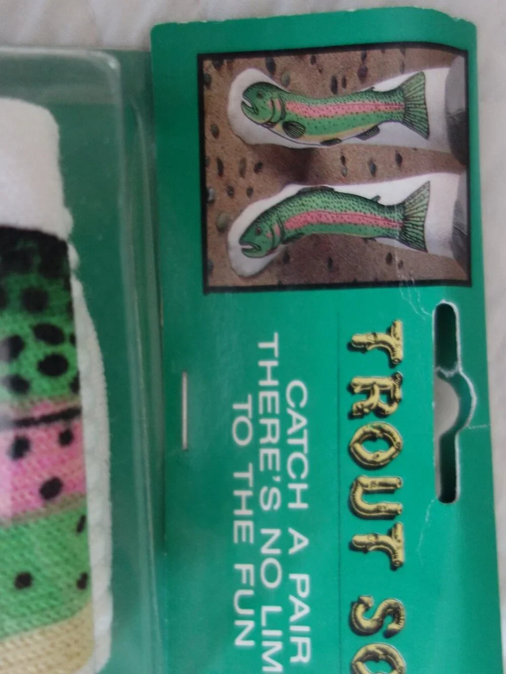 Vntg 1988 NIP New Pair of TROUT SOX Socks